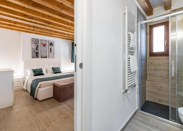 Daire Palazzo Preziosa - Rialto *