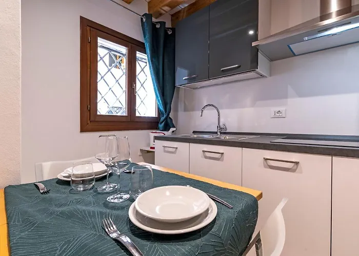 Daire Palazzo Preziosa - Rialto Venedik