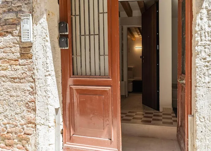 Palazzo Preziosa - Rialto * Venedik