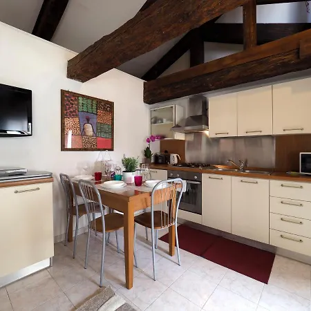Apartmán Palazzo Preziosa - Rialto Benátky