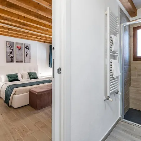 Apartment Palazzo Preziosa - Rialto *
