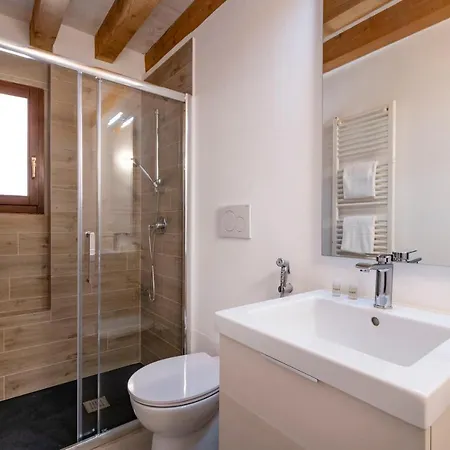 Palazzo Preziosa - Rialto Apartmán