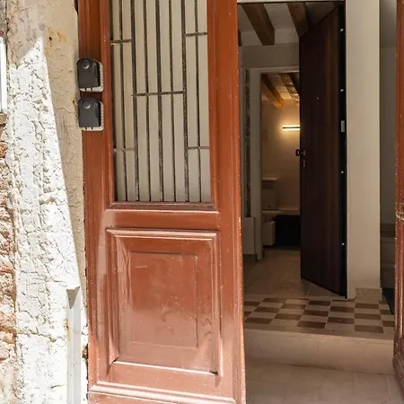 Palazzo Preziosa - Rialto * Benátky