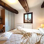 Palazzo Preziosa - Rialto Apartment Venice