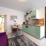 Palazzo Preziosa - Rialto Apartment